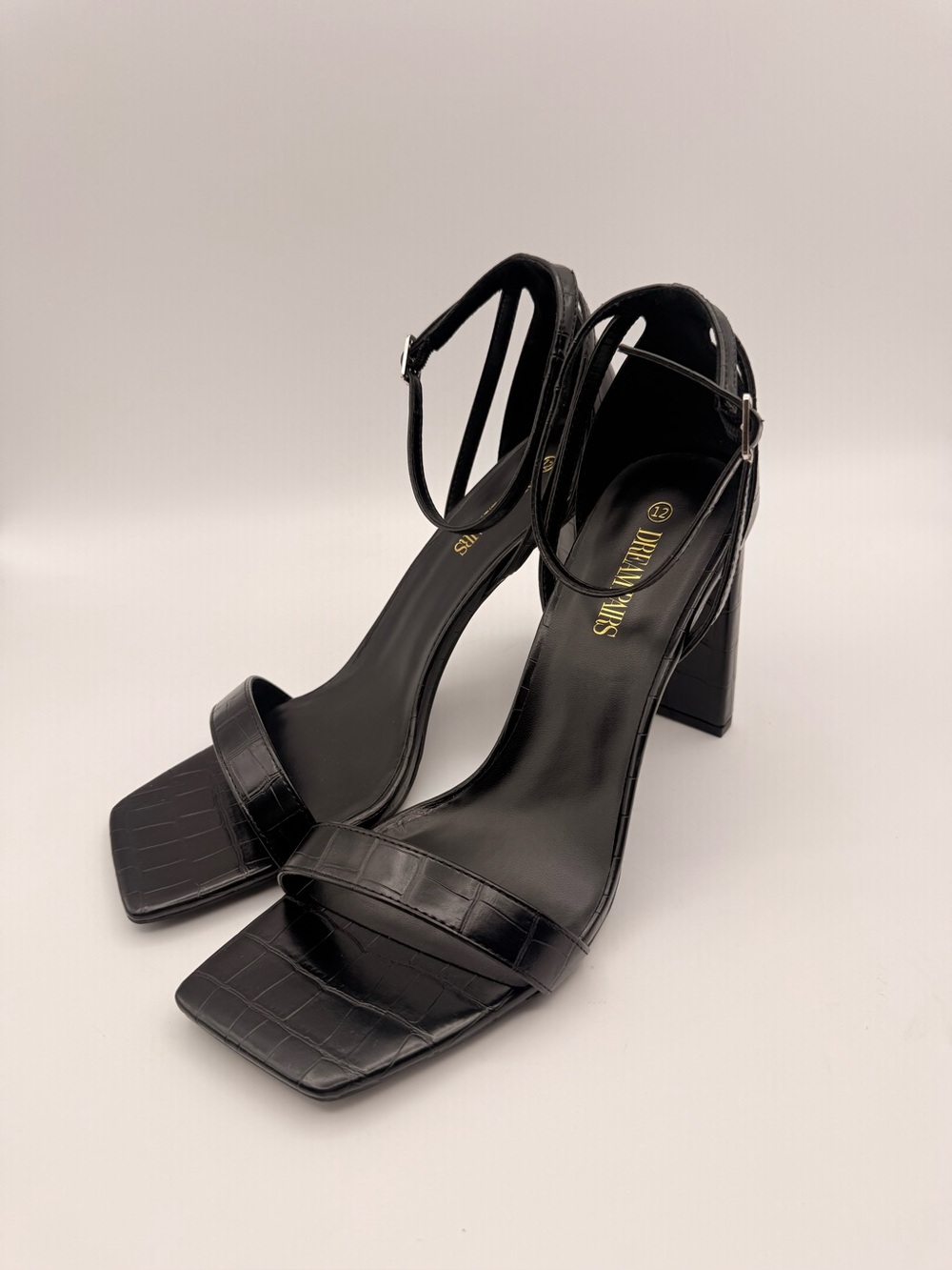 DREAM PAIRS Black Croc Embossed Block Heel Sandals Women’s Size 12